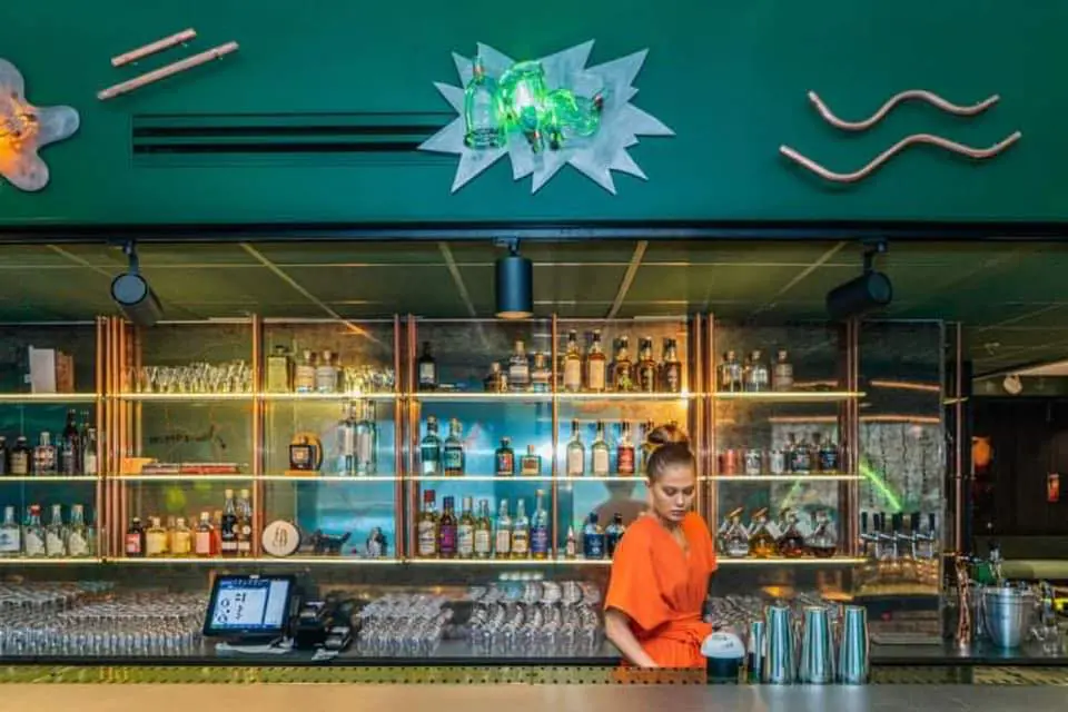Facit bar